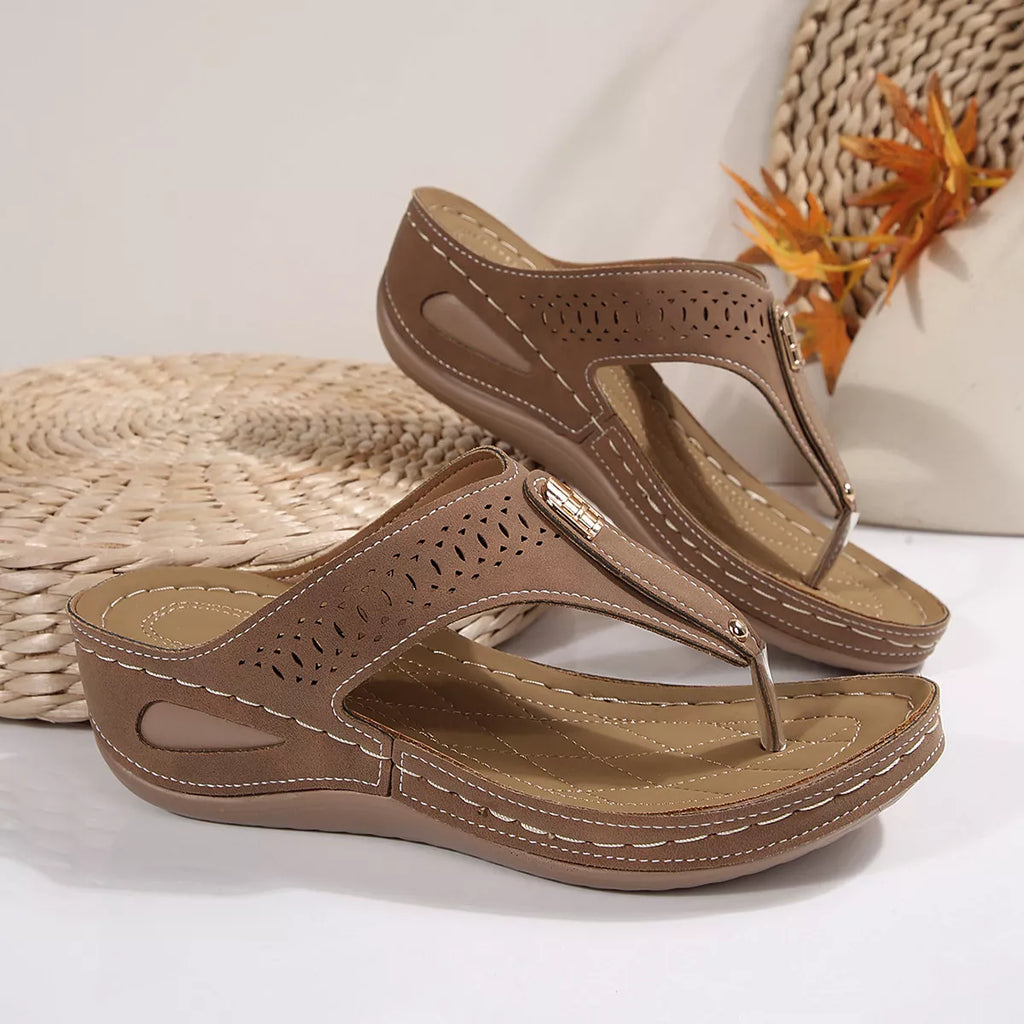 Toe Post Wedge Sandals - Maria de Fatima Andrade