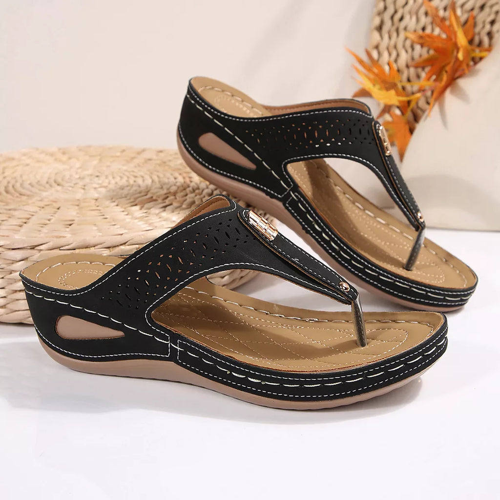 Toe Post Wedge Sandals - Maria de Fatima Andrade