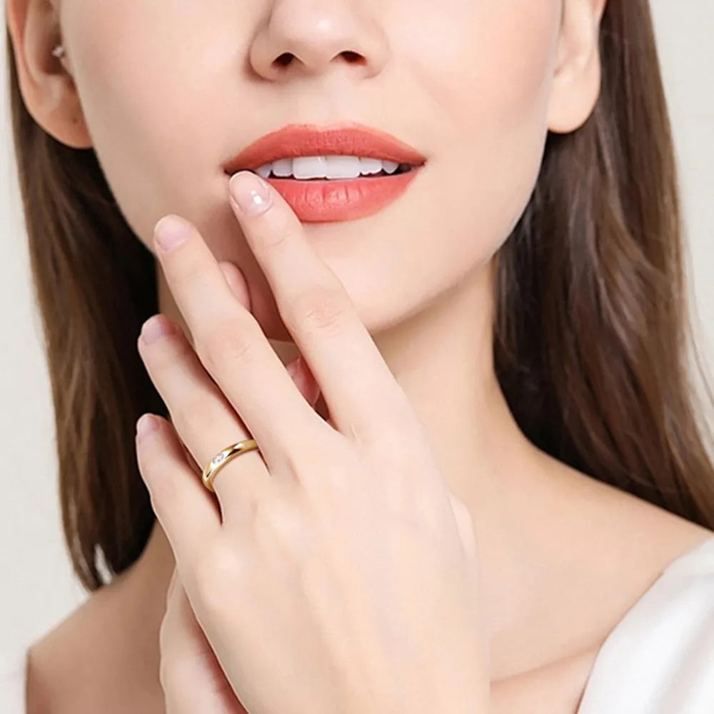 925 Sterling Silver Inlaid Moissanite Ring - Maria de Fatima Andrade