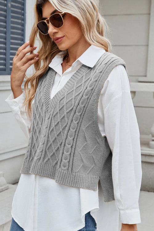 Cable-Knit V-Neck Sweater Vest - Maria de Fatima Andrade