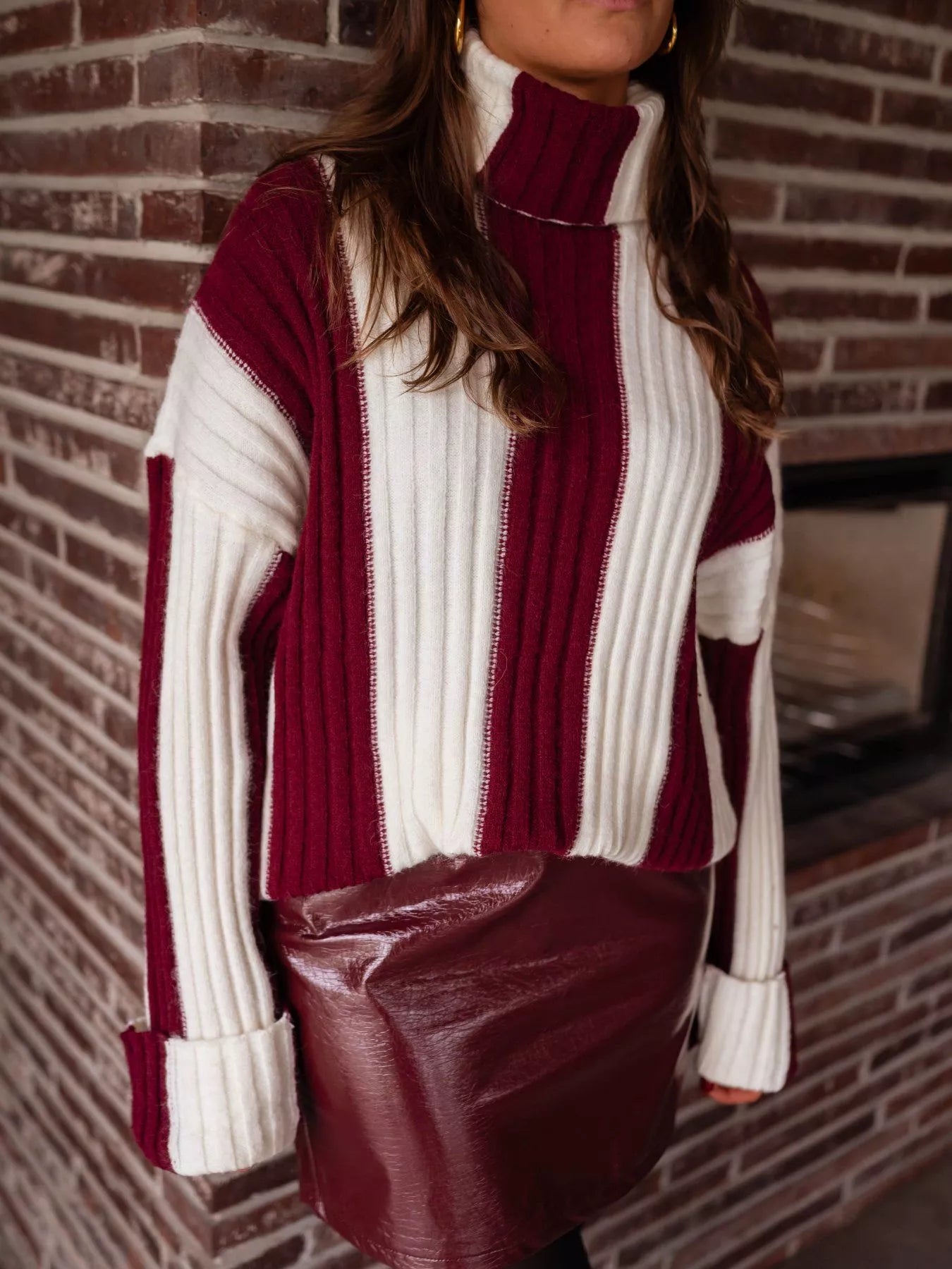 Color Block Ribbed Turtleneck Sweater - Maria de Fatima Andrade