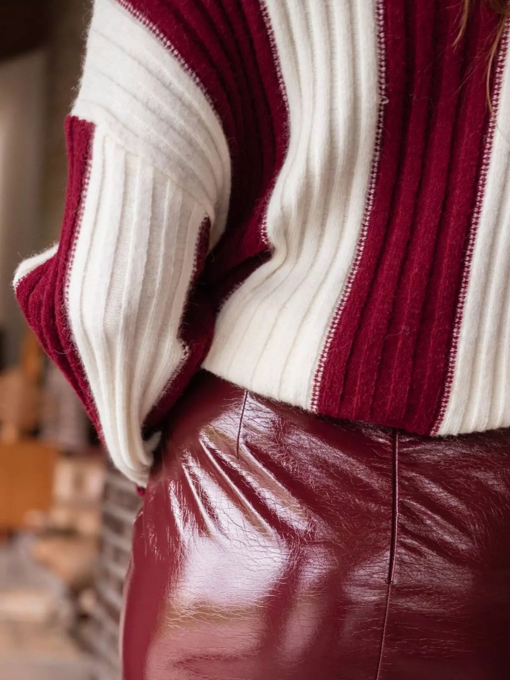 Color Block Ribbed Turtleneck Sweater - Maria de Fatima Andrade