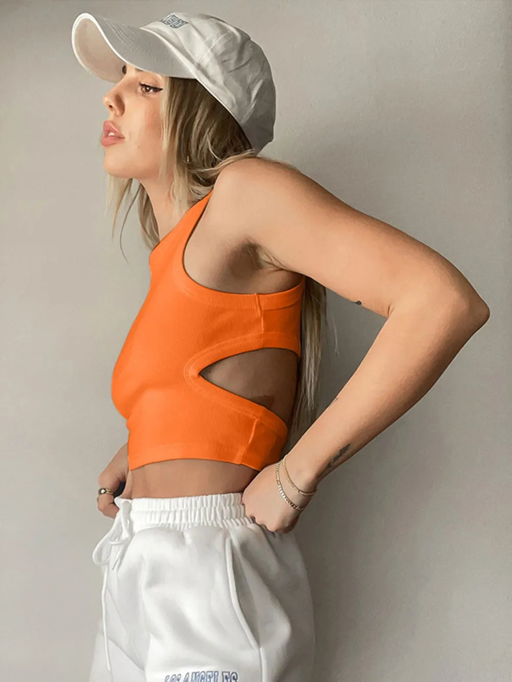 Cutout Round Neck Tank - Maria de Fatima Andrade