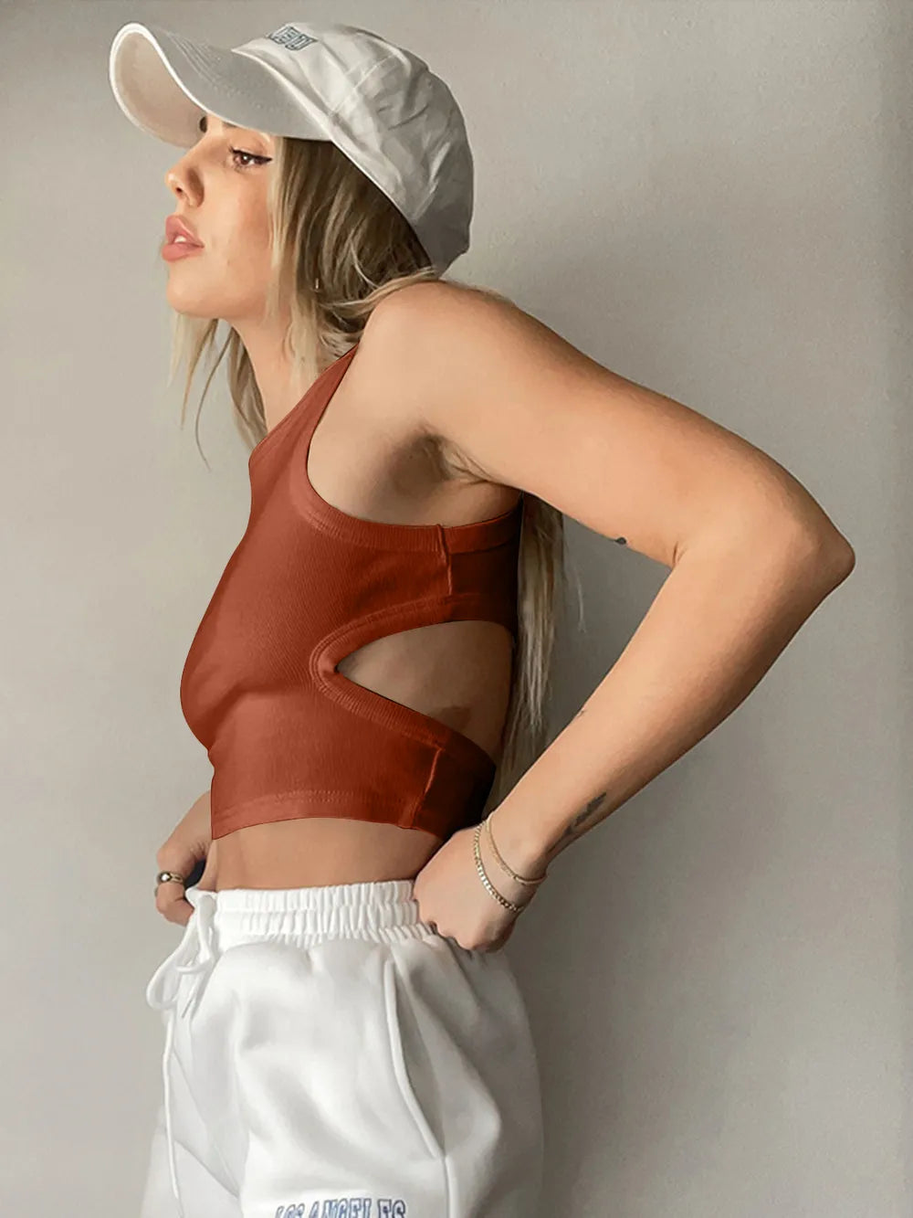 Cutout Round Neck Tank - Maria de Fatima Andrade