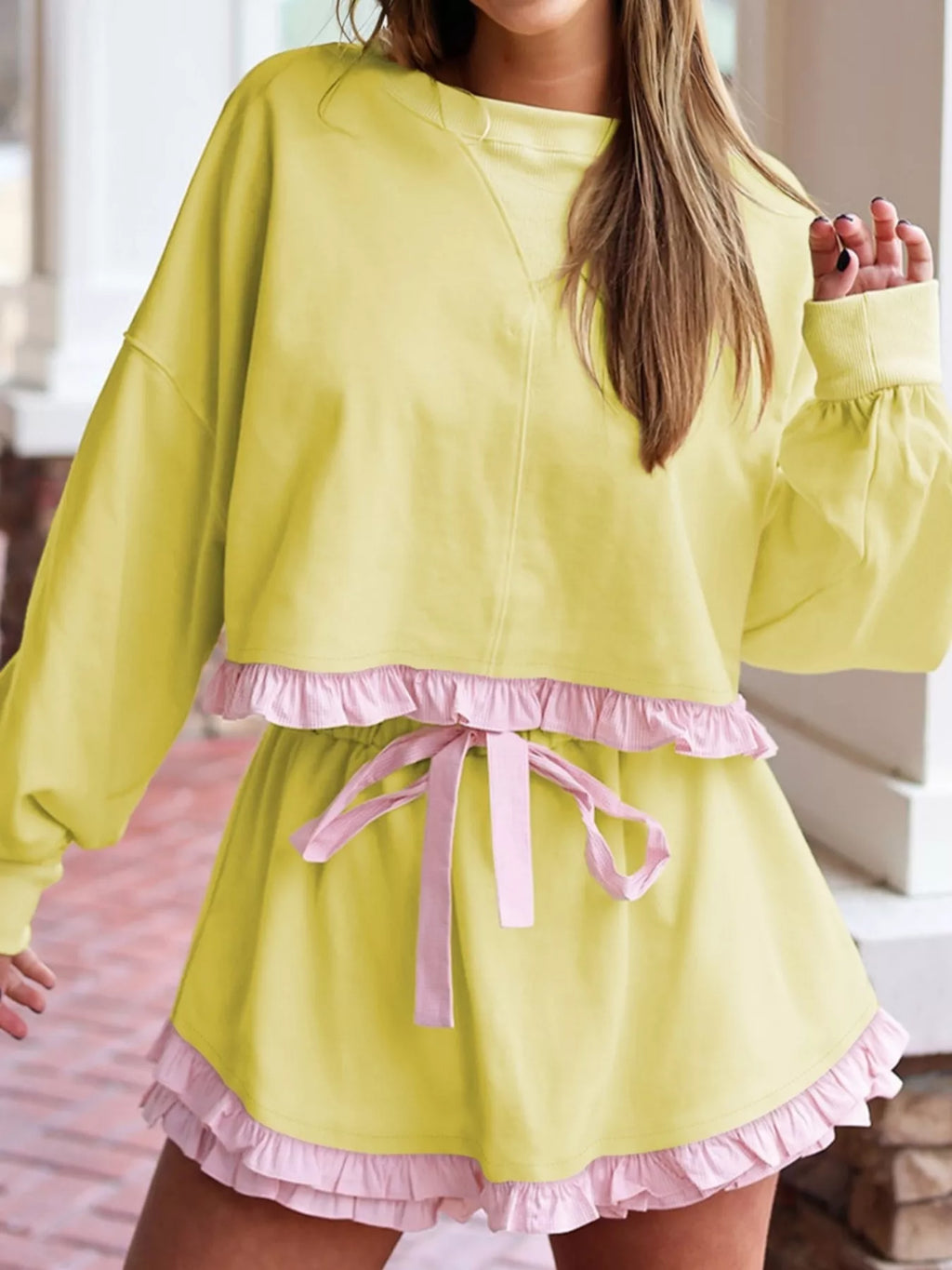 Contrast Frill Hem Round Neck Top and Shorts Set - Maria de Fatima Andrade