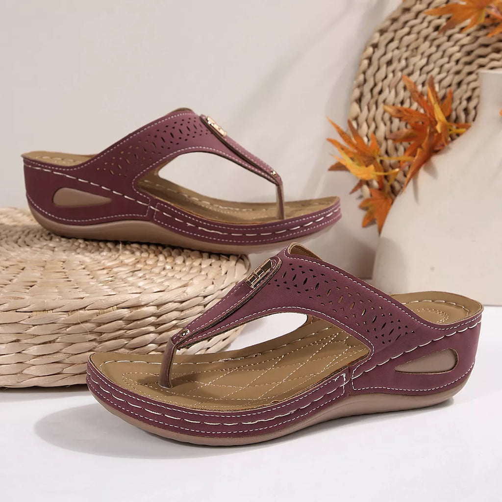 Toe Post Wedge Sandals - Maria de Fatima Andrade