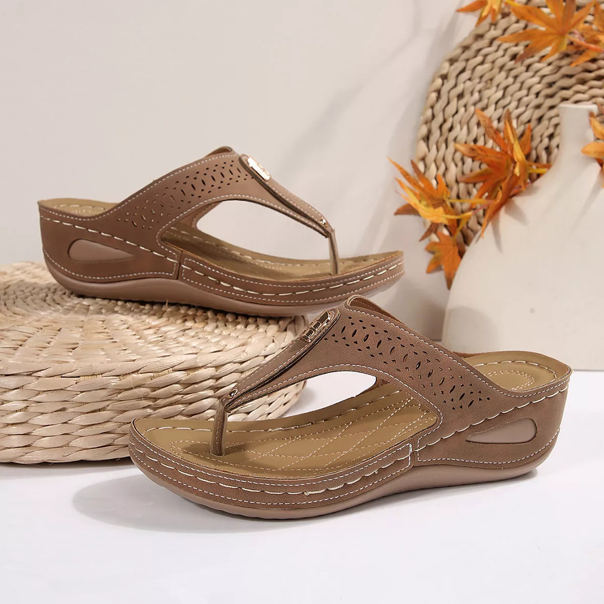 Toe Post Wedge Sandals - Maria de Fatima Andrade