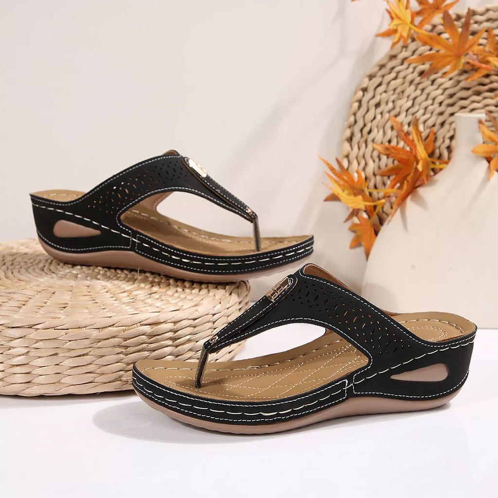 Toe Post Wedge Sandals - Maria de Fatima Andrade
