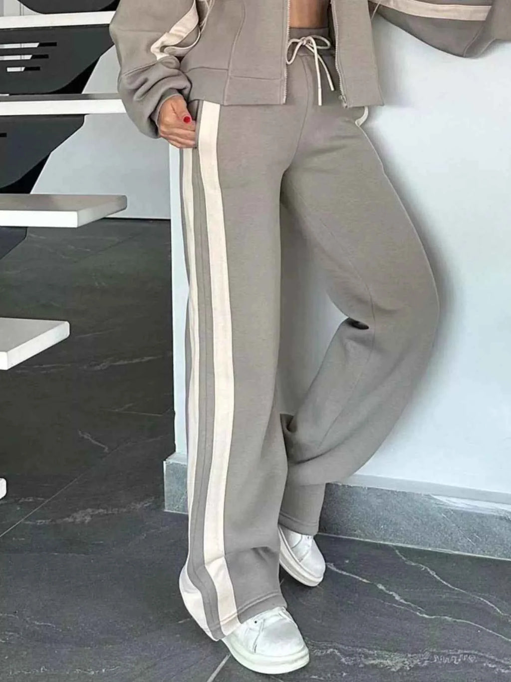 Contrast Stripe Zip-Up Jacket and Pants Set