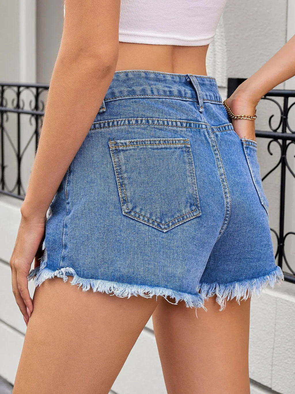 Distressed Raw Hem Denim Shorts - Maria de Fatima Andrade